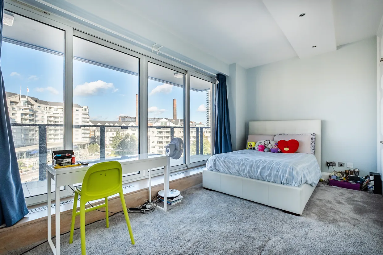 Chelsea Harbour, London, SW10 photo 9