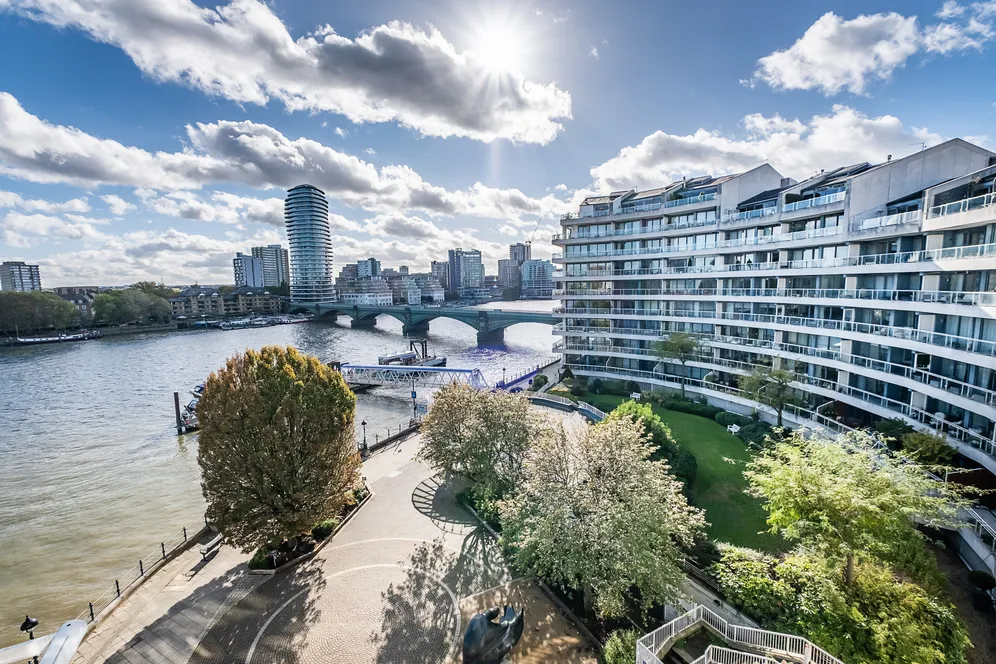 Chelsea Harbour, London, SW10 photo 3