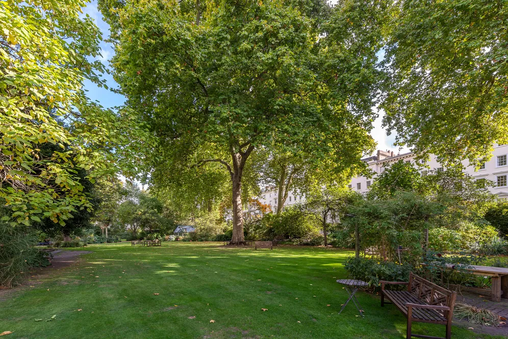 Eccleston Square, London, SW1V photo 2