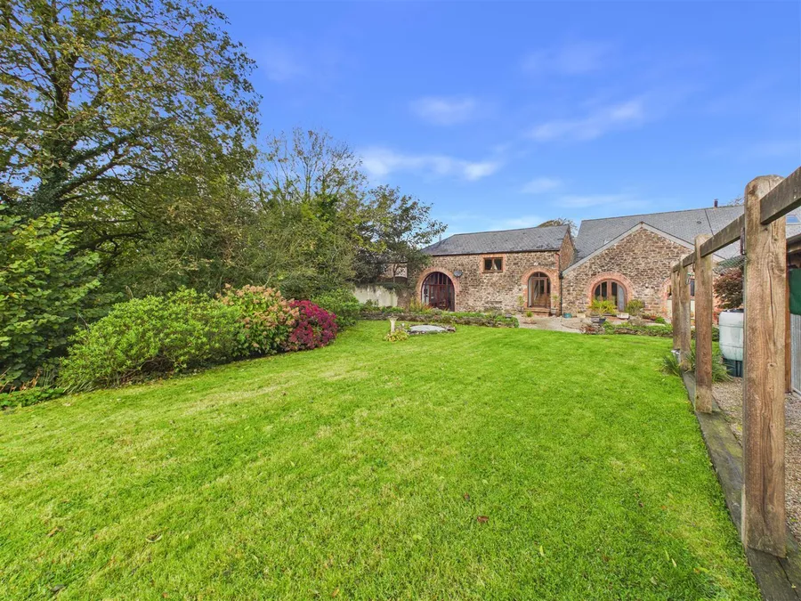 Property Image 32