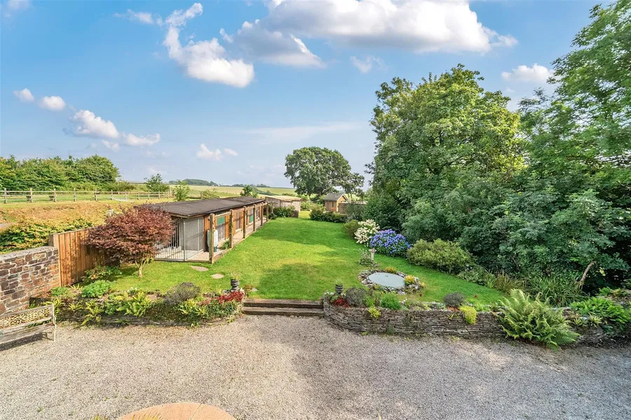 Property Image 40