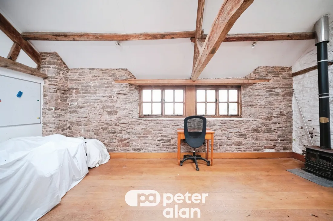 Property photo 31