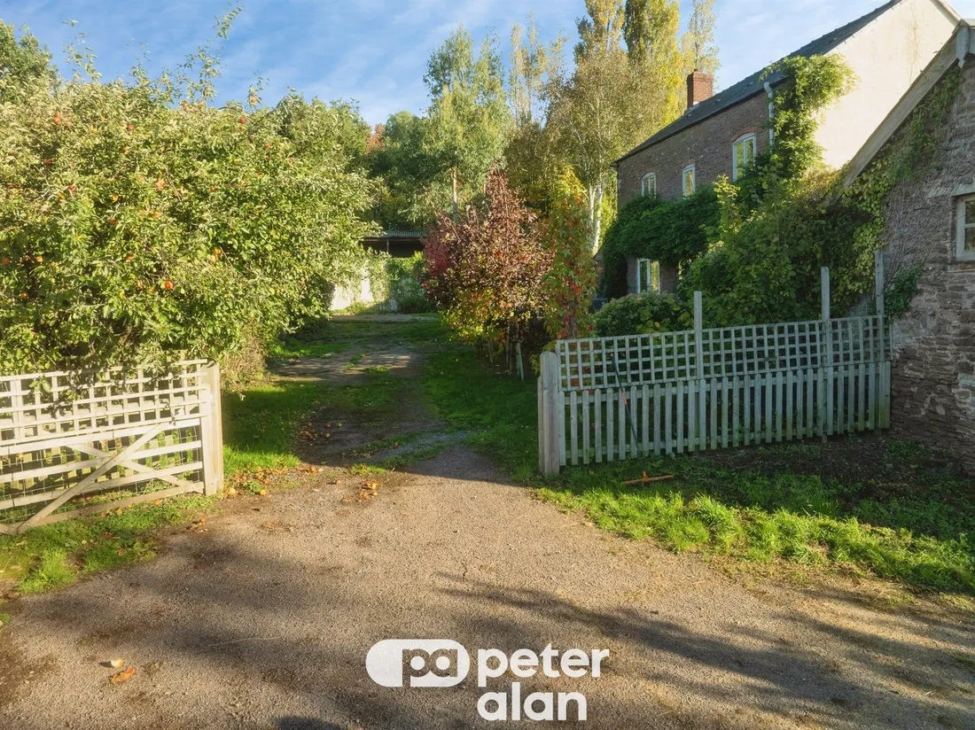 Property photo 42