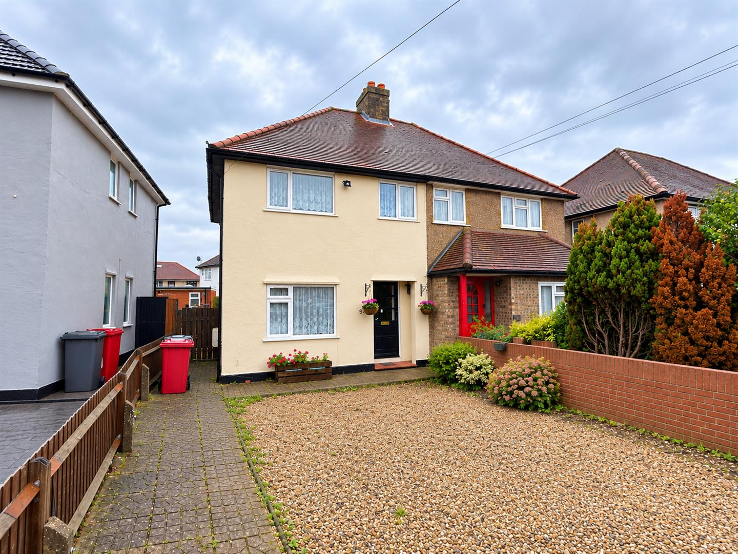 Cippenham Lane, Slough Image 1