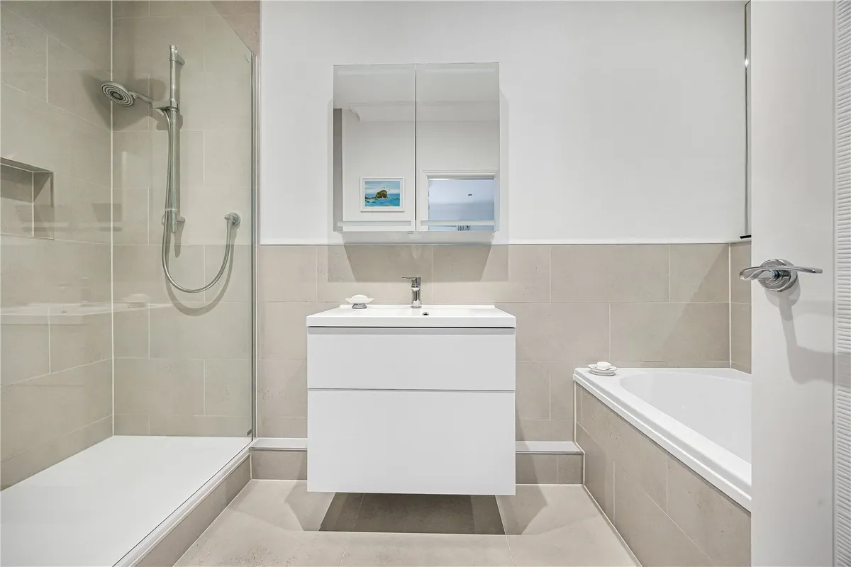 Baron Way, Kingwood, Henley-on-Thames, Oxfordshire, RG9