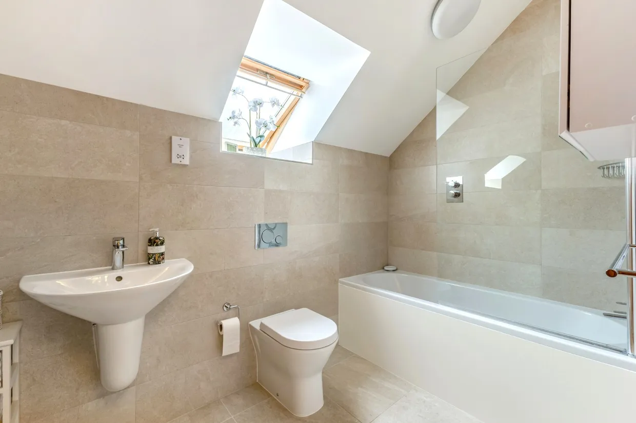 Marsh Road, Wilmcote, CV37 photo 15