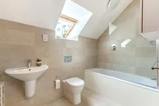 Marsh Road, Wilmcote, CV37 photo 15
