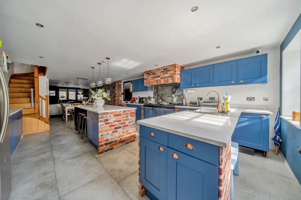 Grove Park Road, London, W4 photo 8