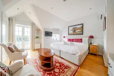 Grove Park Road, London, W4 photo 11