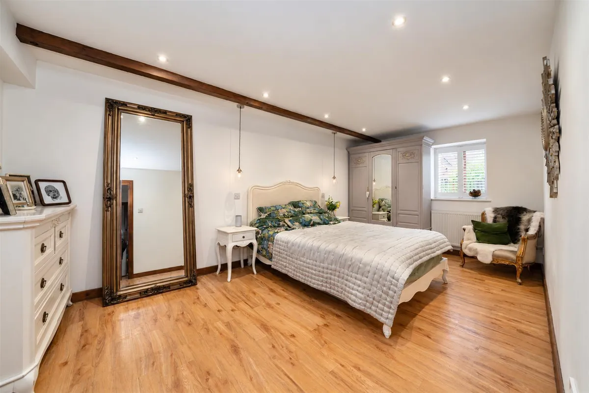 Brownlow Farm Barns, Pouchen End Lane, Hemel Hempstead, HP1 2SN