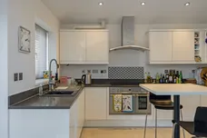 Southfield Road, London, W4 photo 6