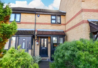 De Havilland Way, Abbots Langley, WD5