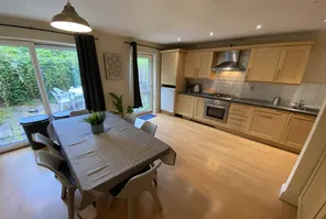 Main property image