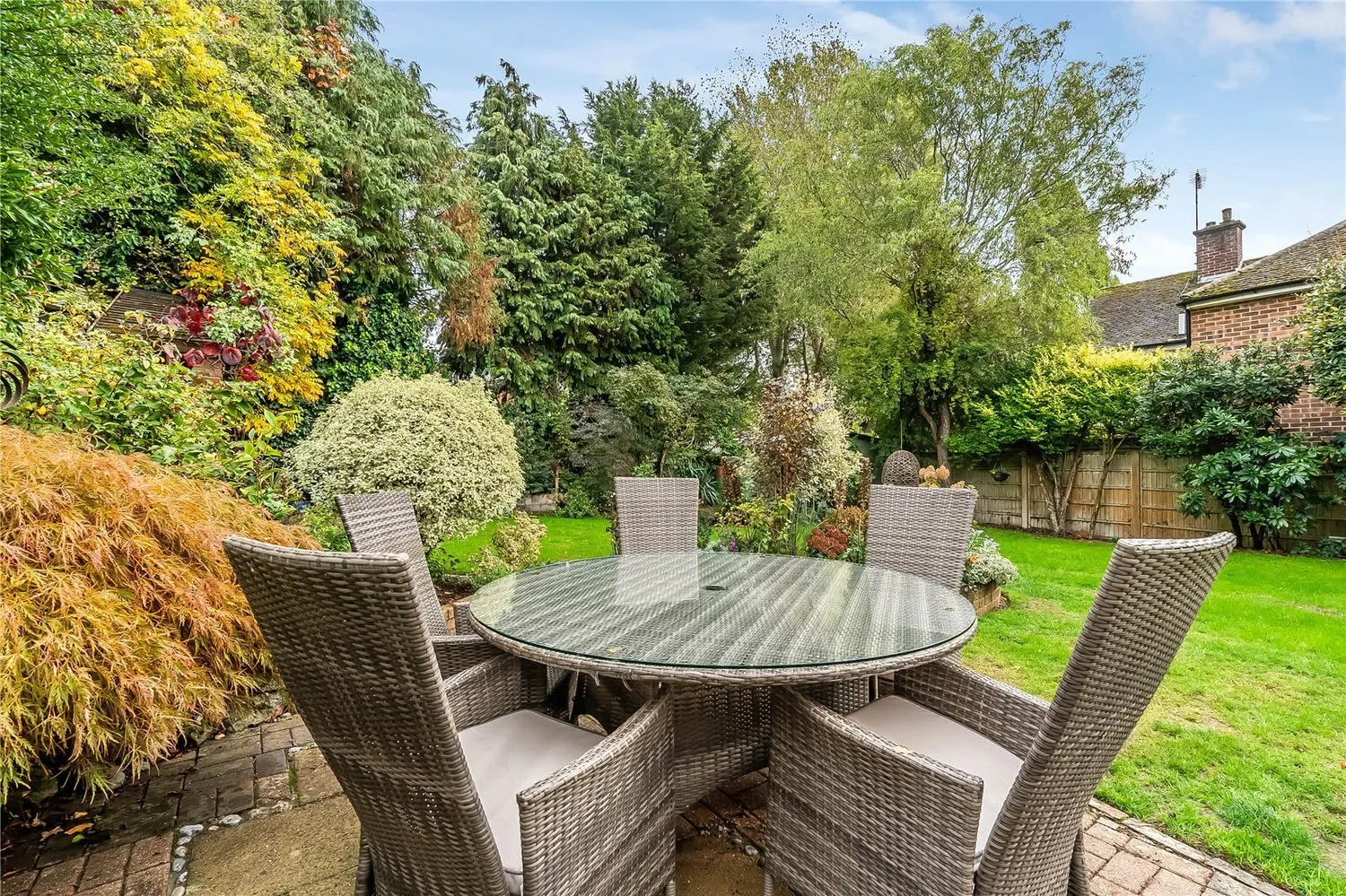 Meldrum Close, Hurst Green, RH8 photo 11