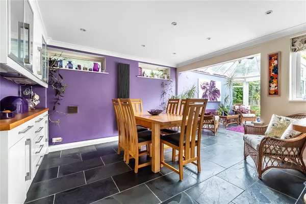 Meldrum Close, Hurst Green, RH8 photo 27