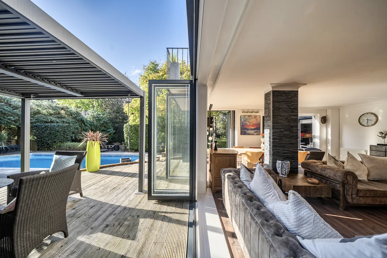 30 Hadrian Way, Chilworth, SO16 photo 5