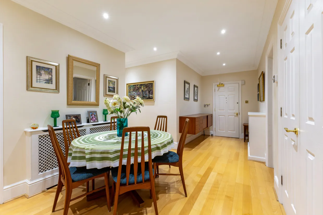 Uxbridge Road, Stanmore, HA7 photo 11