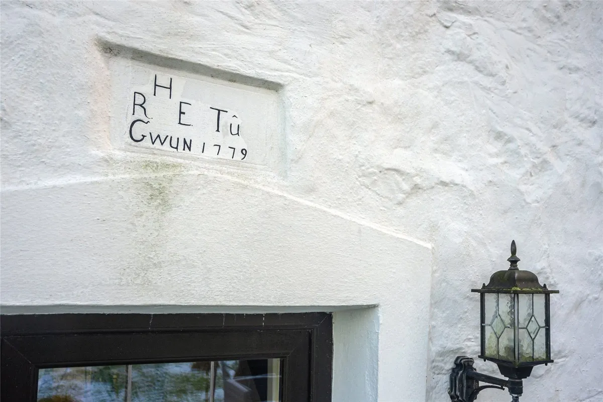Llanllyfni, Caernarfon, Gwynedd, LL54