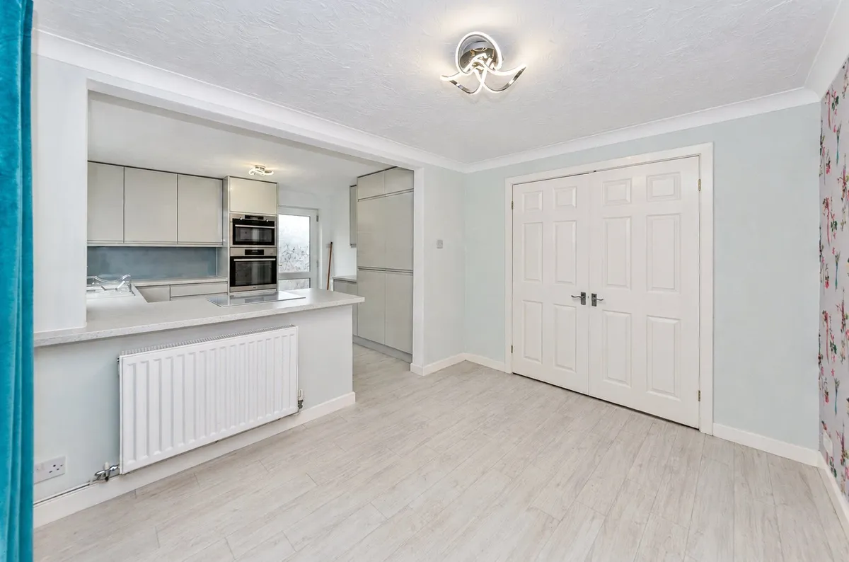 Lon Y Mes, Abergele, Conwy, LL22