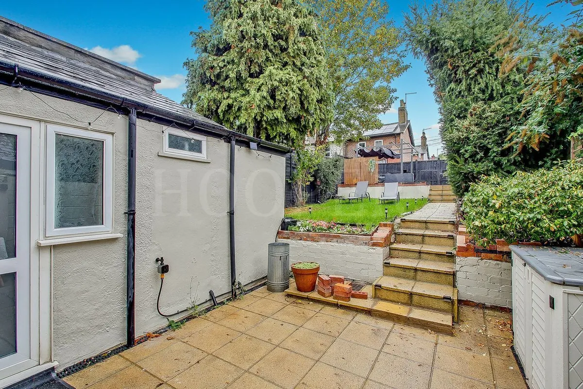 Gratton Terrace, London, NW2