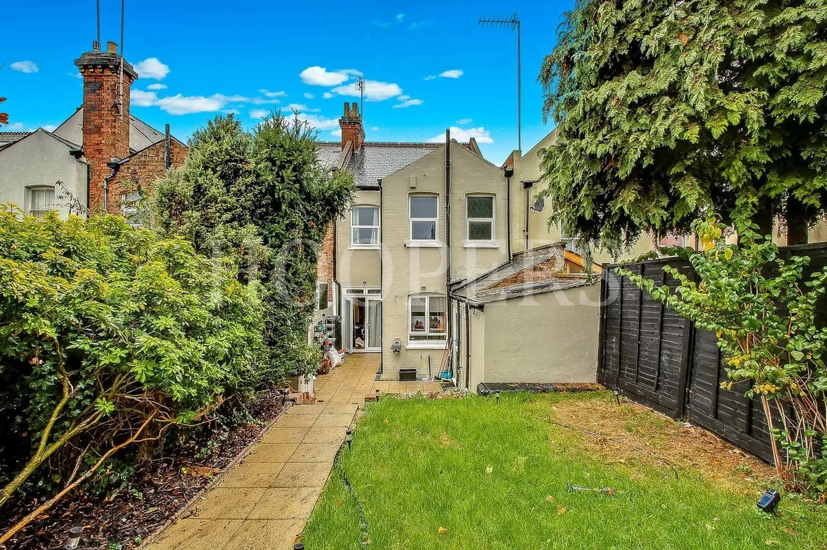 Gratton Terrace, London, NW2