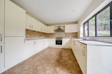St. Huberts Close, GERRARDS CROSS, SL9 photo 5