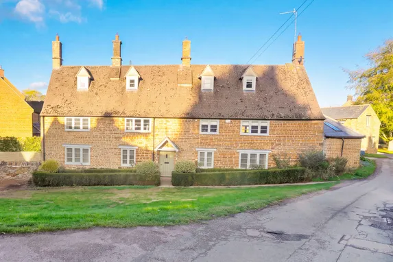 Wardington, Nr Banbury, OX17