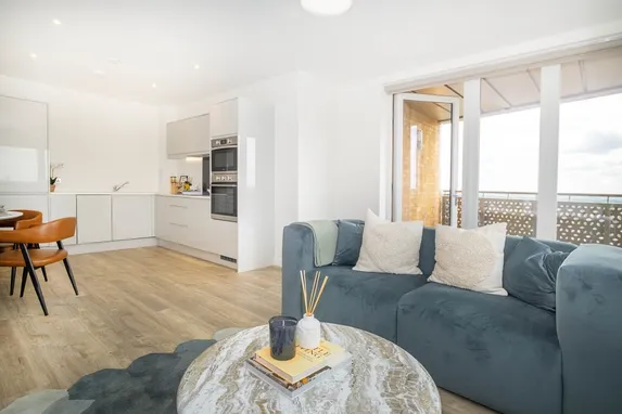 Elmsleigh Road Staines-upon-Thames TW18