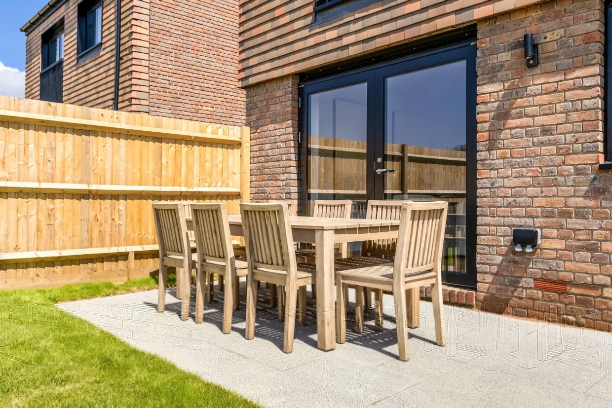 Medlands Close (plot 9) Cranleigh GU6 photo 11