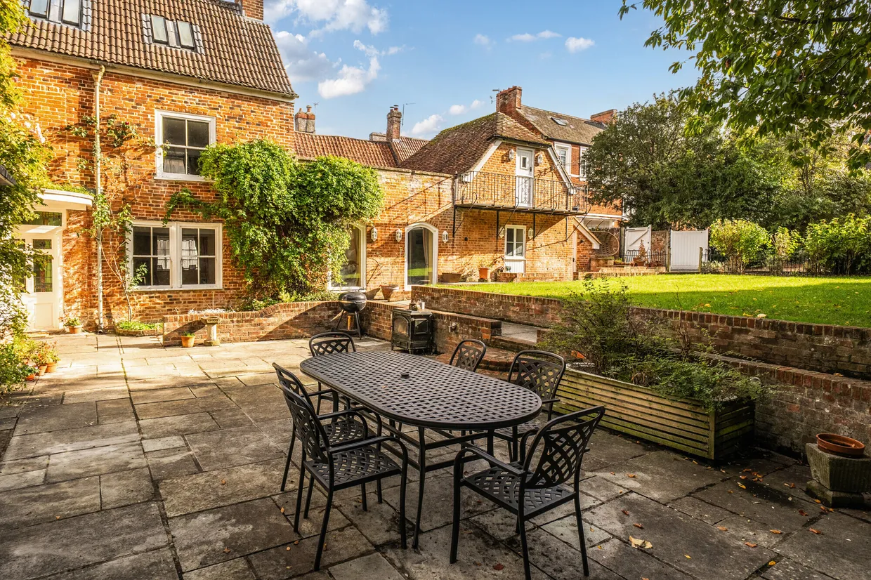 Church Street, Westbury, BA13 photo 11