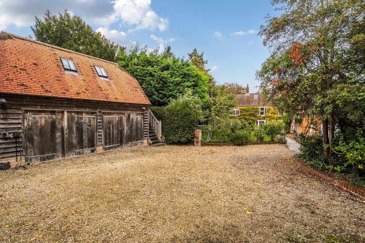 Church Street, Westbury, BA13 photo 14