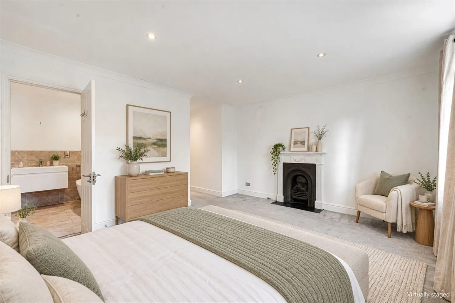 Hanger Hill, Weybridge, KT13 photo 8