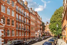 Kensington Court, London, W8 photo 25