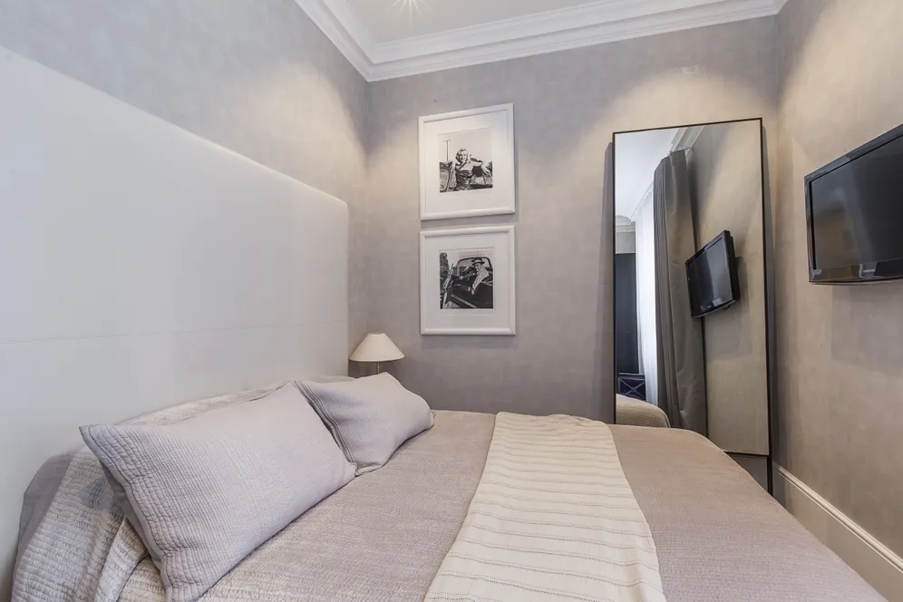 Eaton Place, Belgravia, SW1X photo 12