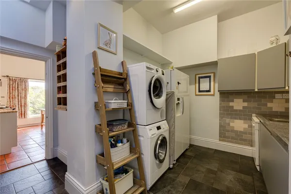 The Avenue, Sherborne, DT9 photo 7