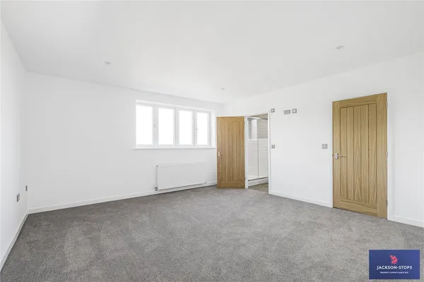 The Crescent, Caldecott, NN9 photo 21