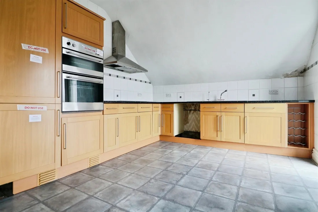 Property photo 40