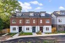 Chapel Gardens, Alton, GU34 photo 2