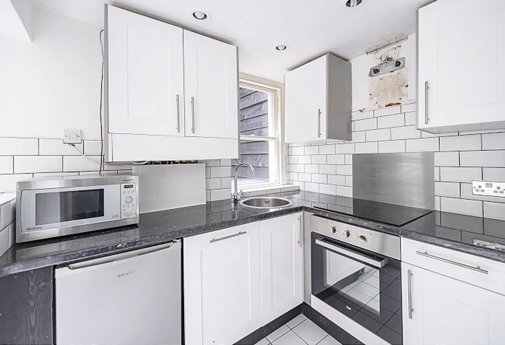 Comeragh Road London W14 photo 17