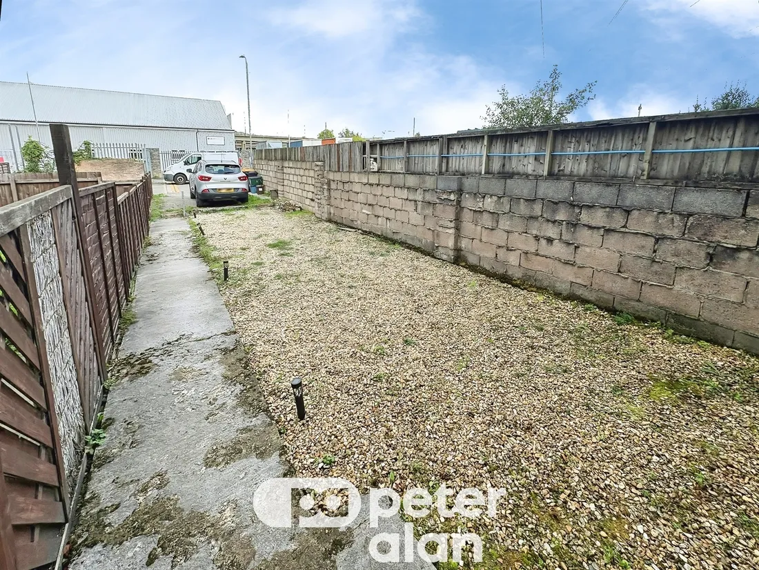 Property photo 9