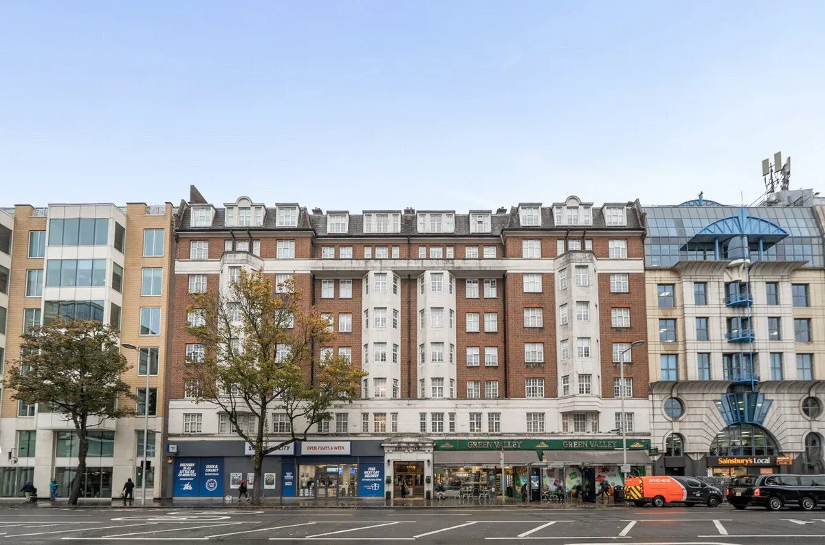 Kensington High Street, London, W14