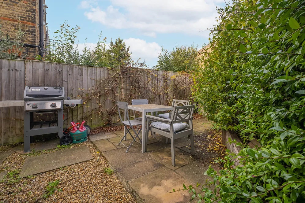 Cargill Road, London, SW18 photo 3