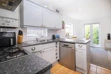 Cargill Road, London, SW18 photo 10