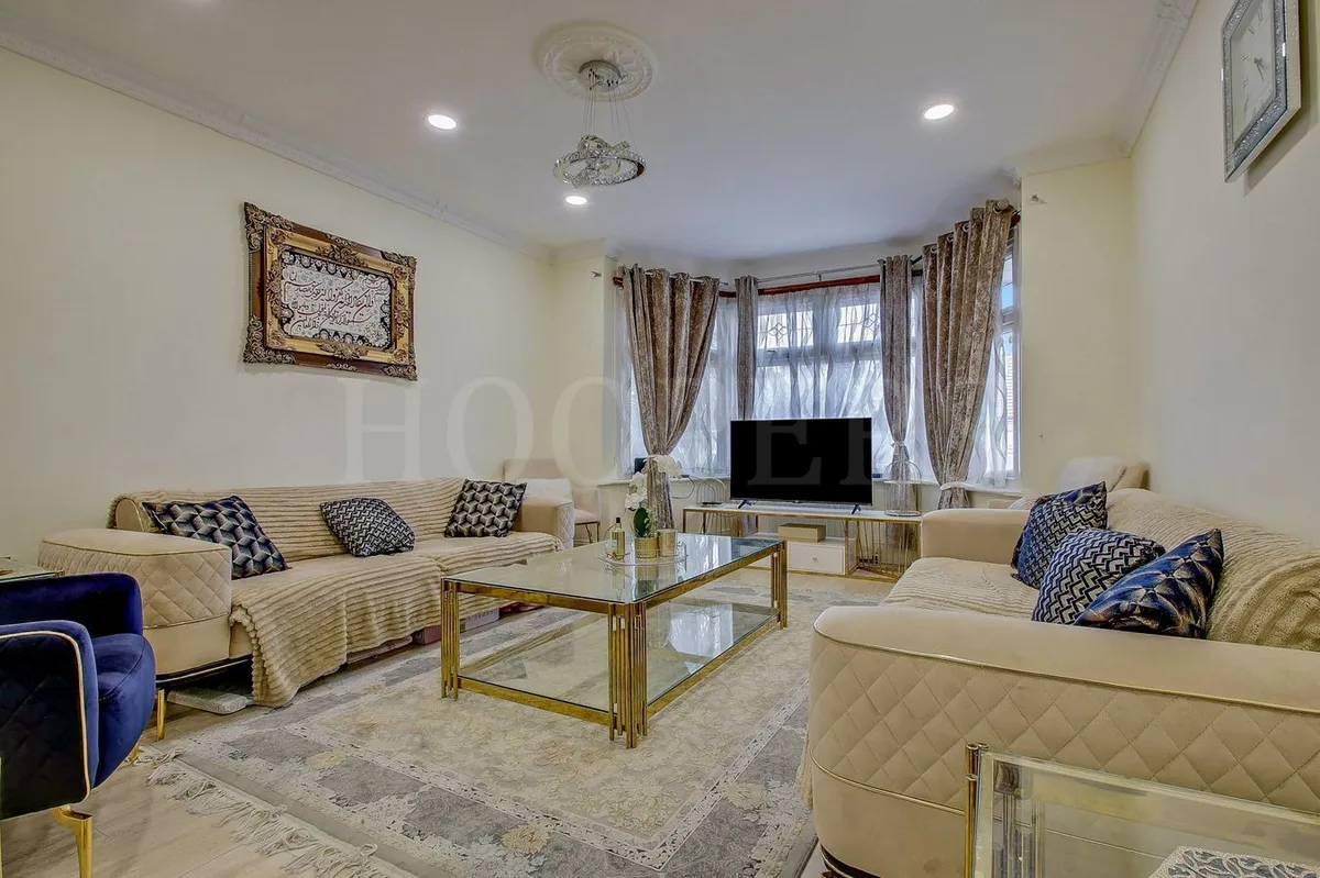 Paddock Road, London, NW2