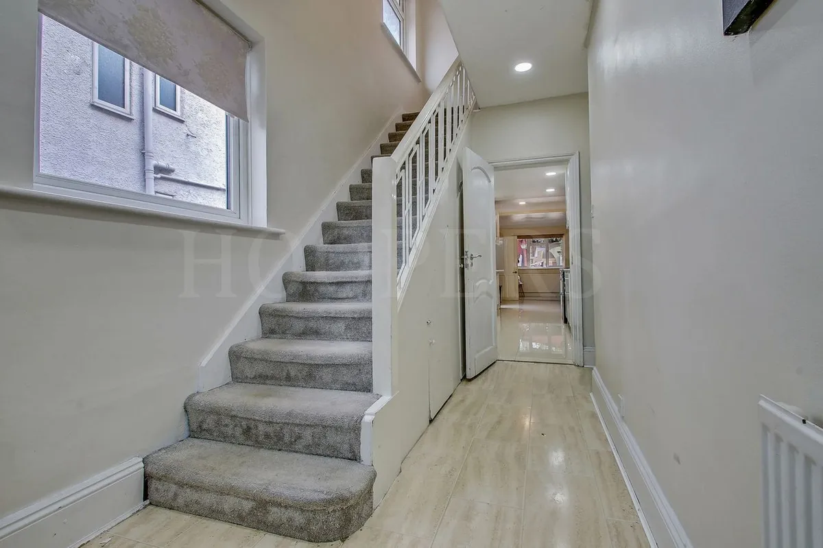 Paddock Road, London, NW2