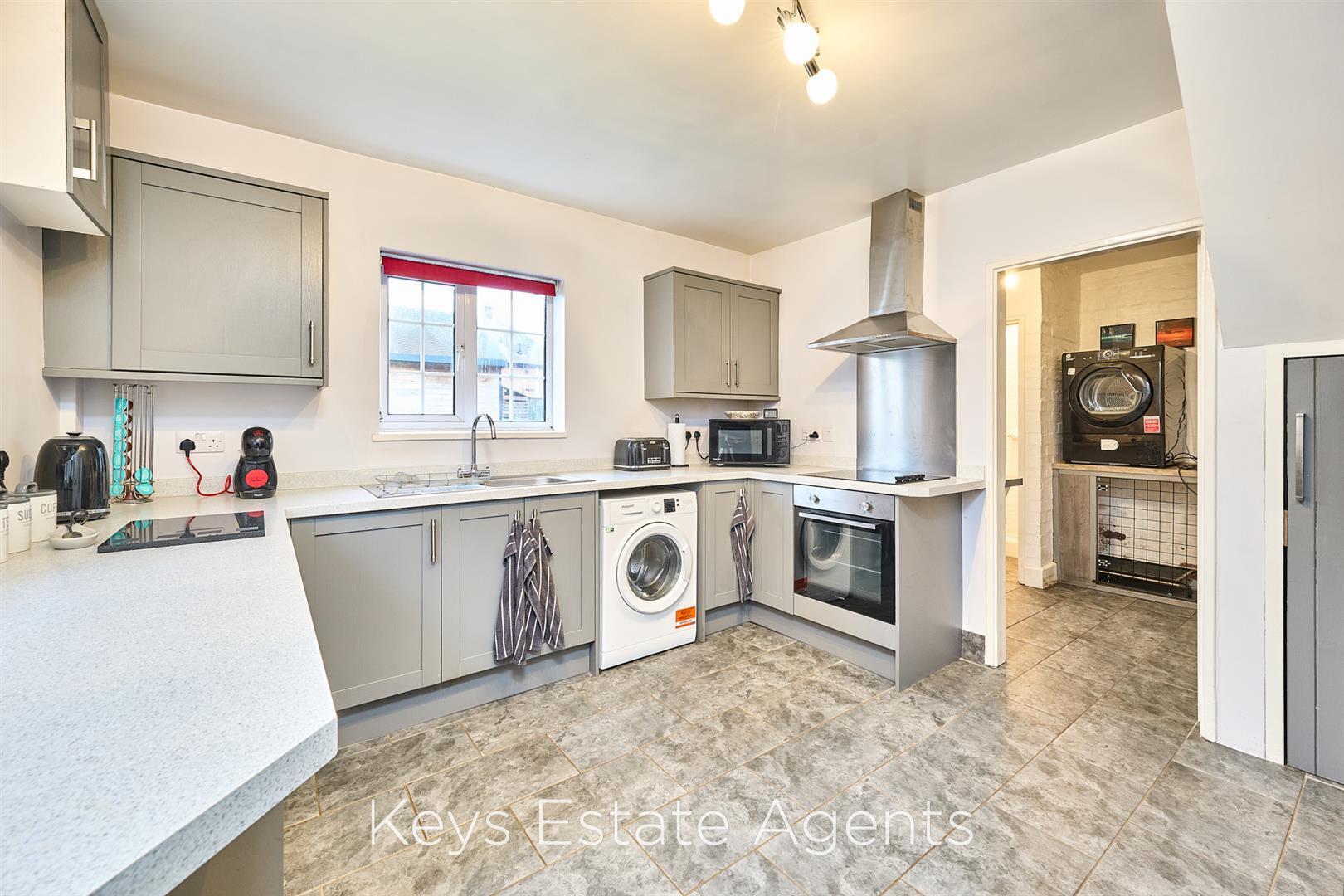 Tawney Crescent, Stoke-On-Trent Image 6