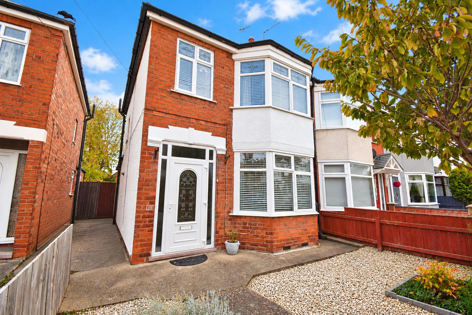 Glenwood Drive, Hull Image 5