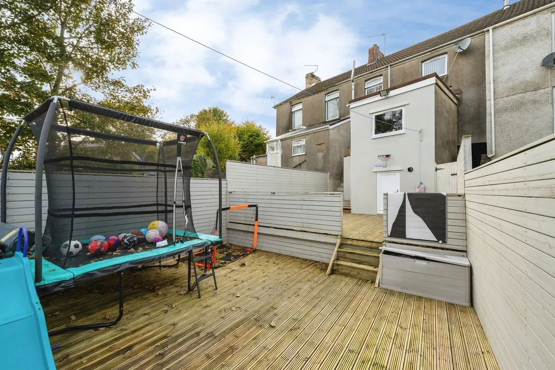Property photo 11