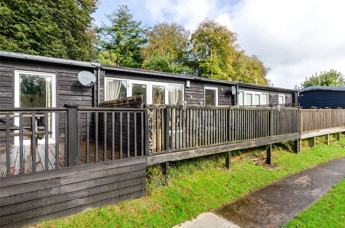 Glan Gwna Lodge, Caeathro, Caernarfon, Gwynedd, LL55