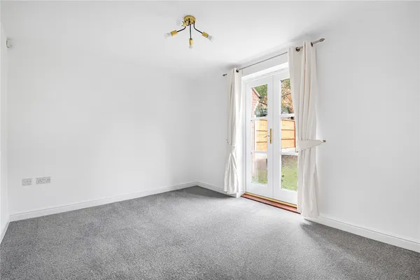 Exbury Lane, Westcroft, MK4 photo 8